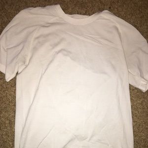 Lulu lemon running shirt